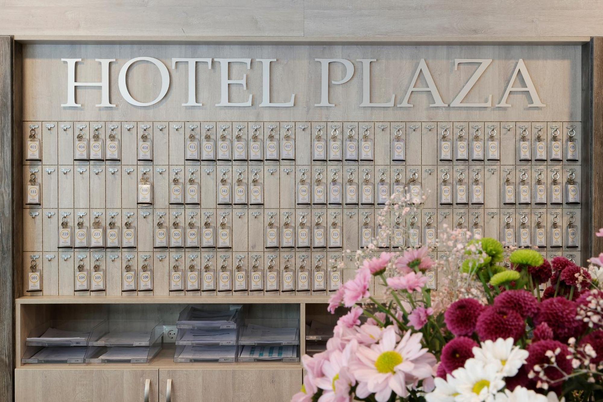 Hotel Plaza Hanover Exterior photo