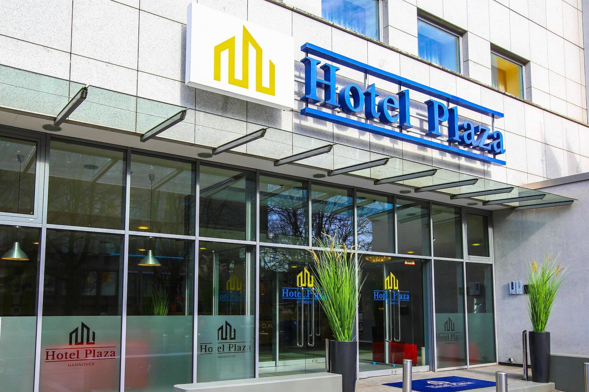 Hotel Plaza Hanover Exterior photo